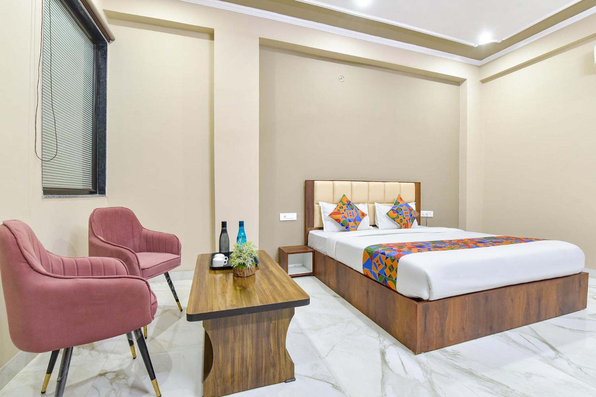 Fabhotel Lavish Palace ชัยปุระ ภายนอก รูปภาพ