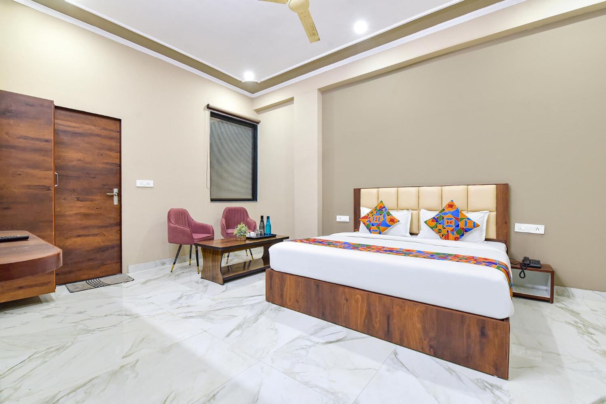 Fabhotel Lavish Palace ชัยปุระ ภายนอก รูปภาพ